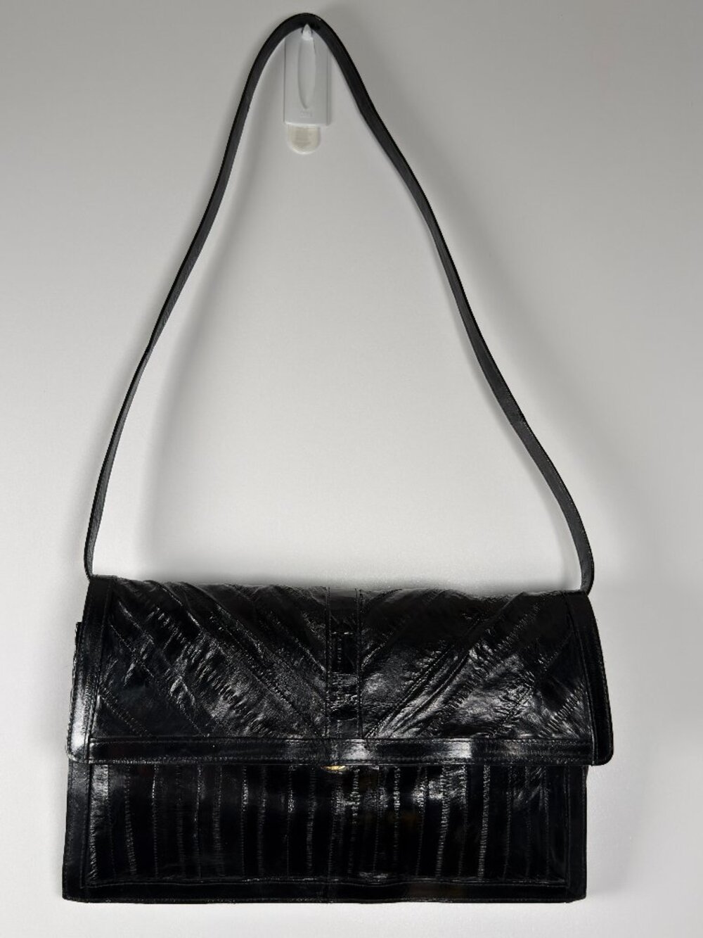 Vintage Black eel skin shoulder bag with removable strap